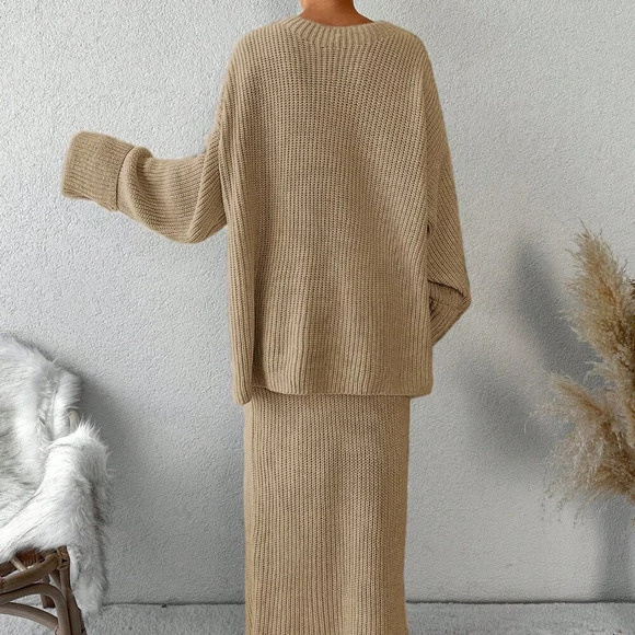 Camel Casual Women's Long Sweater Top And Mini Skirt Set - Picture 2 of 6
